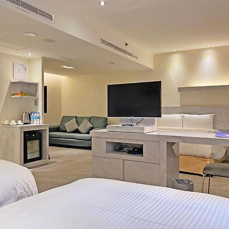 Beacon Hotel Тайчжун Экстерьер фото